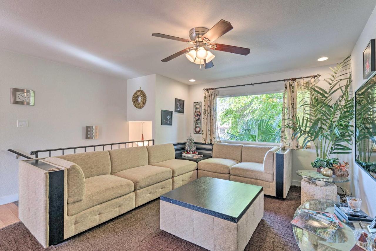 Vegas Oasis Home With Pool And Spa 7 Miles To Strip Las Vegas Ngoại thất bức ảnh