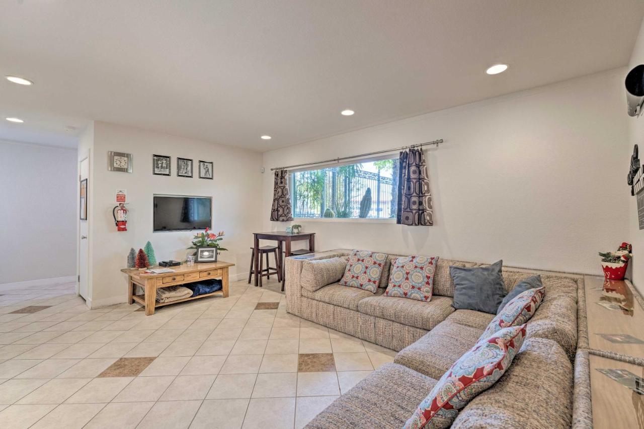 Vegas Oasis Home With Pool And Spa 7 Miles To Strip Las Vegas Ngoại thất bức ảnh